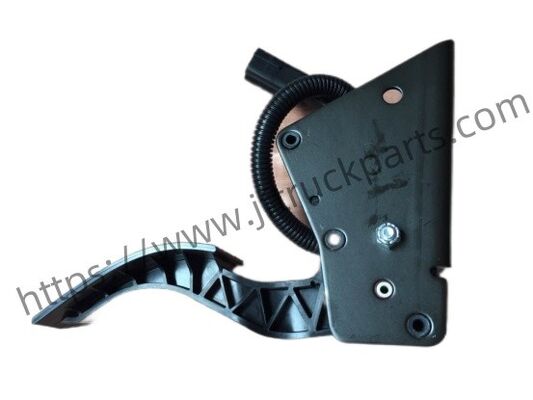 Xe tải Shac F2000 Đạp ga điện tử DZ93189570085 135139