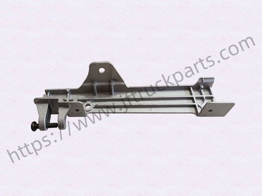 FOTON Auman GTL Phương hỗ trợ yên tay phía trước bên trái H4531010107A0